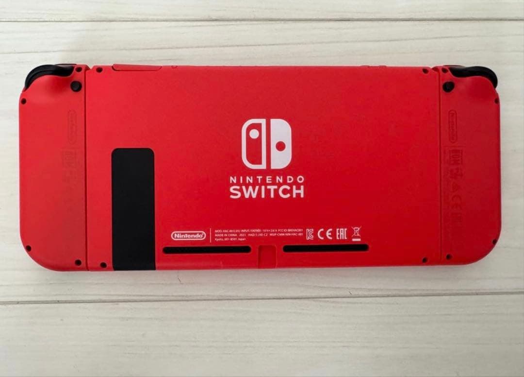 【中古美品】Nintendo Switch マリオレッド✕ブルーセット