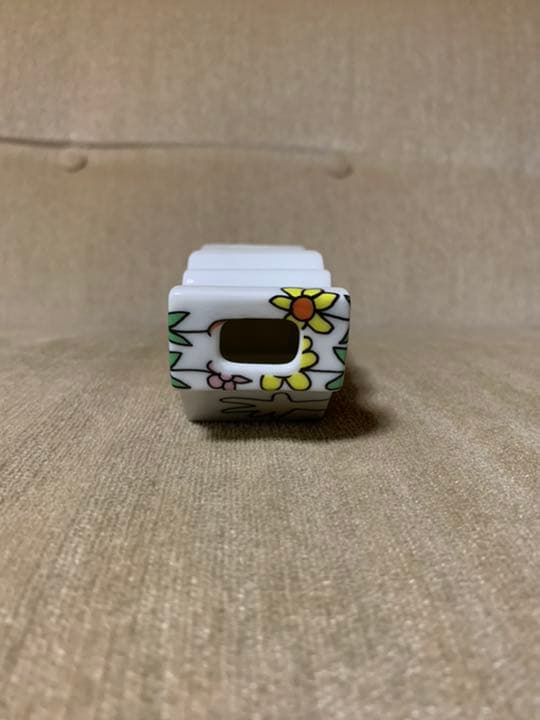 ローゼンタール　ジェームス・リジィ　フラワーベース