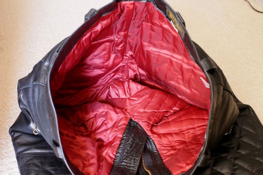 2月頭終了予定 ウエストライド　コンフォマックス　レザーパンツ 黒