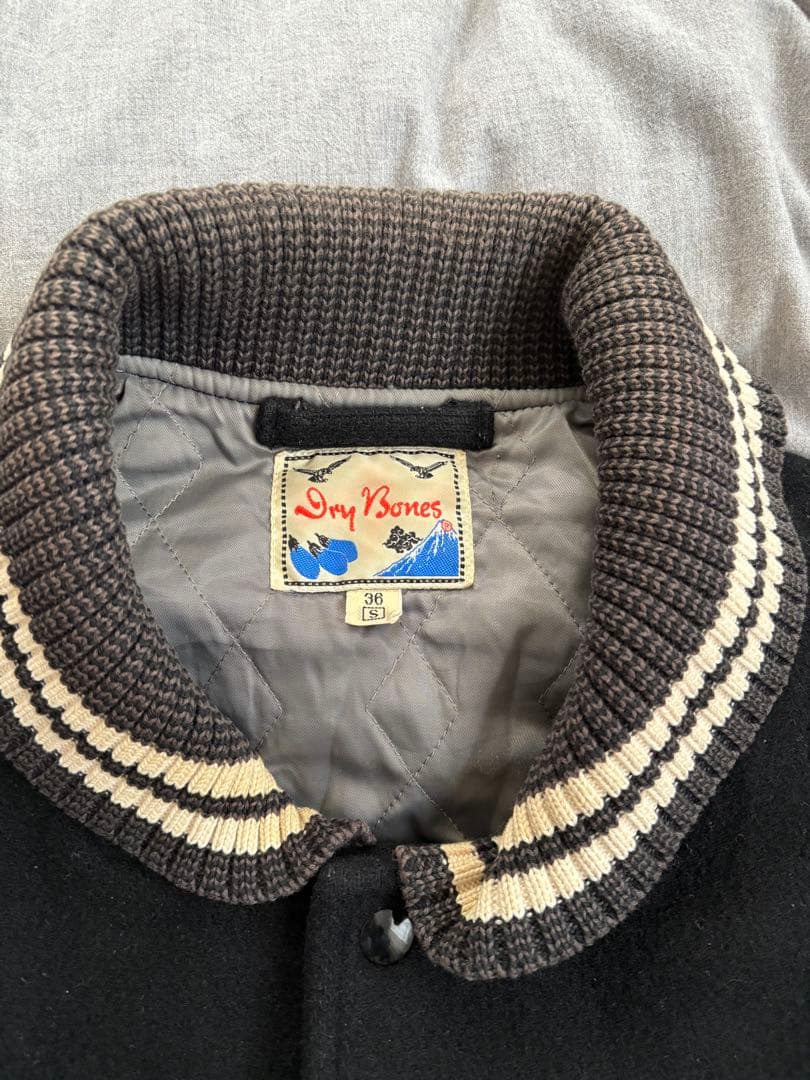 Dry Bones スタジャン 36 黒