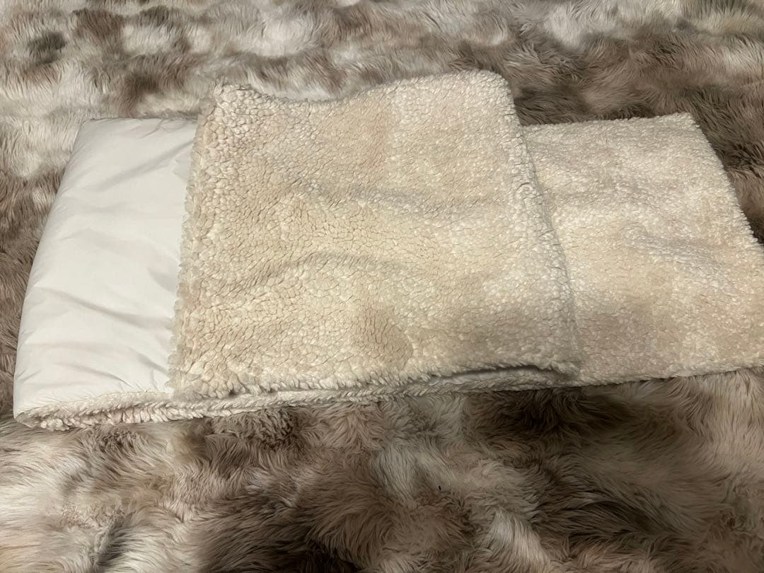 【24H以内発送】 UGG ボア マフラー ストール 新品未使用