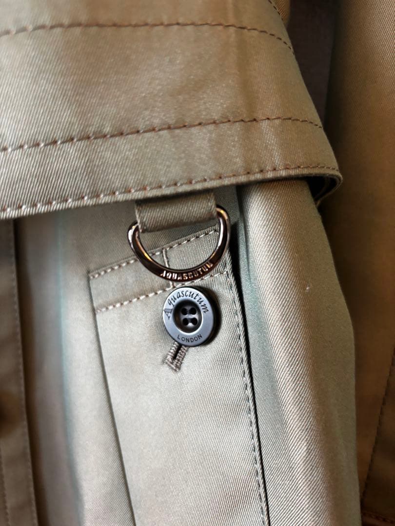 静様　新品未着用　アクアスキュータムトレンチコート 8（M）サイズ　レディース