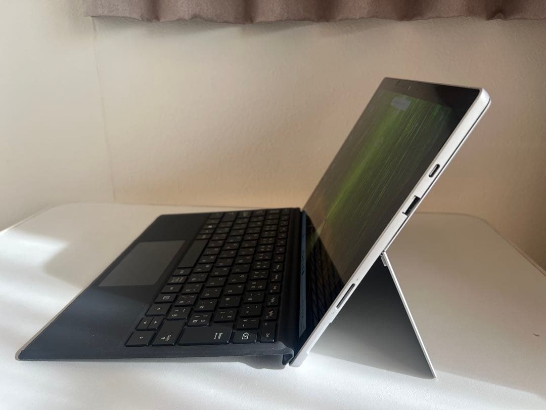 美品 Surface Pro 7+ i5-1135G7 8GB 256GB