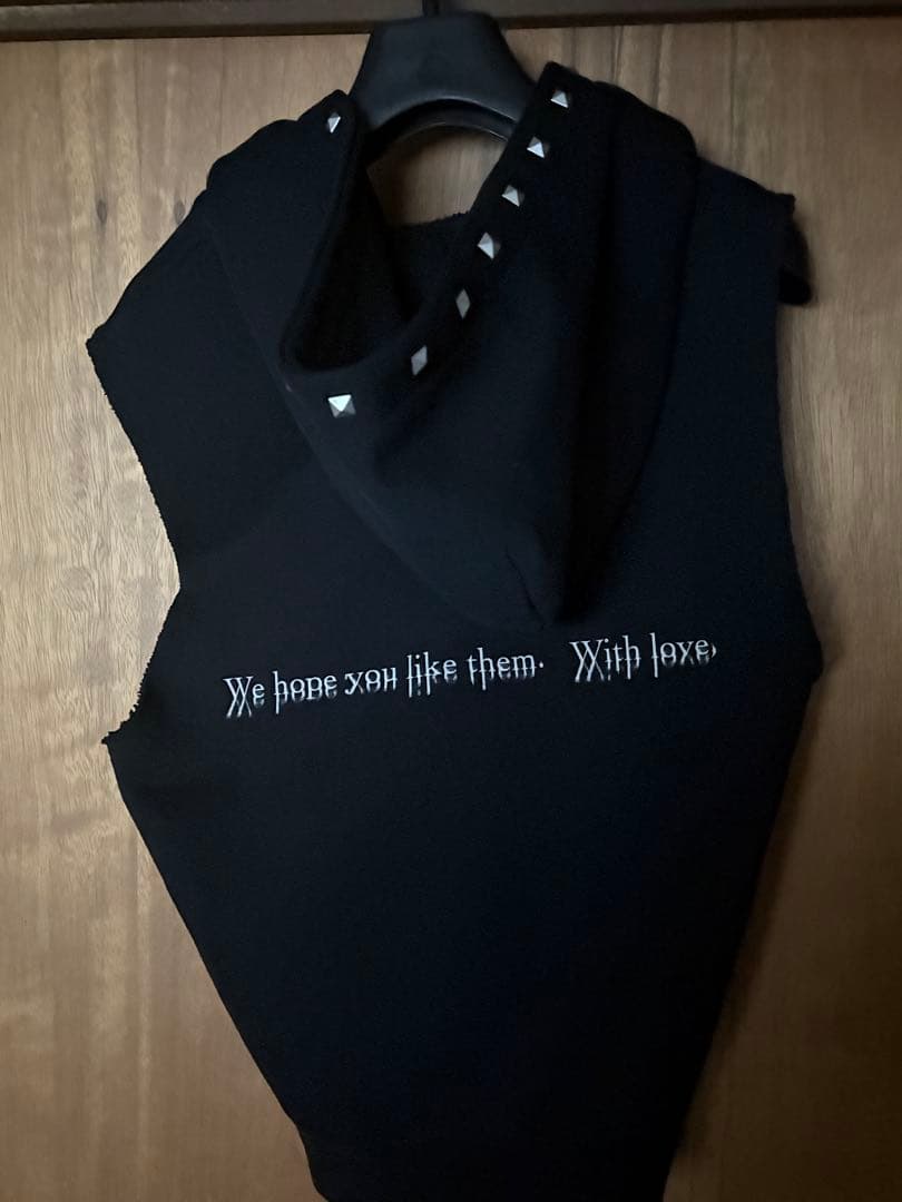 トップス JentLouis Studded Sleeveless Hoodie