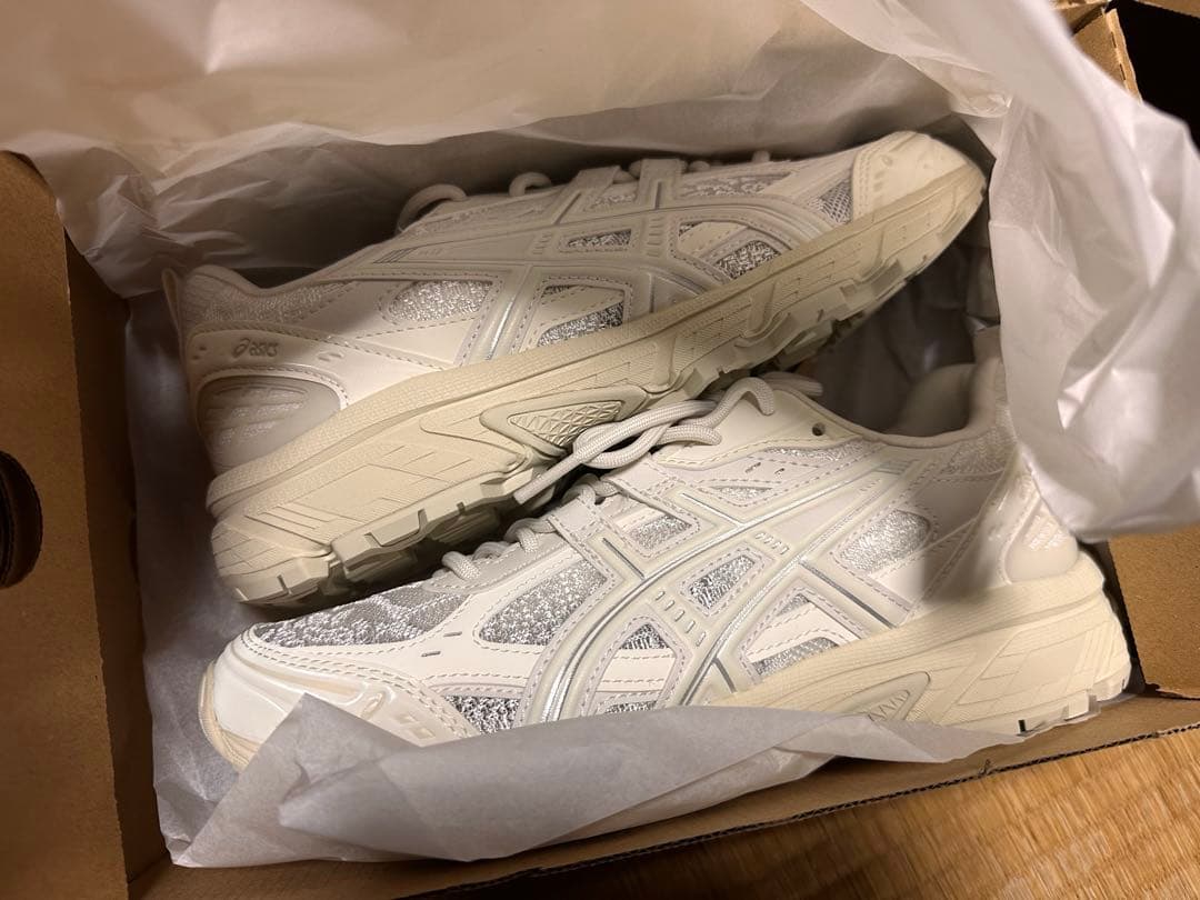 ASICS GEL-NUNOBIKI　1203A597.100 25cm