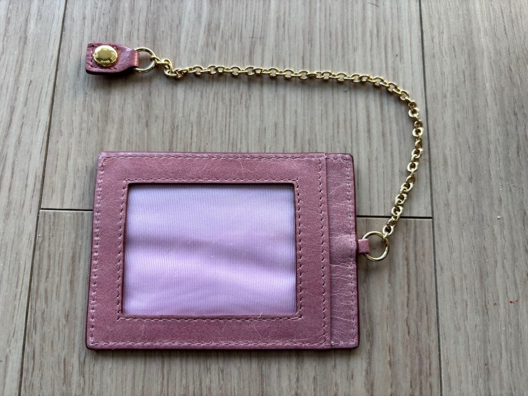 【ニク様】miumiu ミュウミュウ　マテラッセレザー　長財布　パスケース付