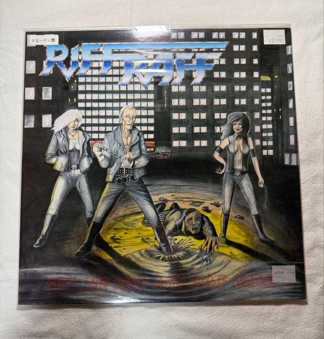 洋楽 RIFF RAFF Give The Dead Man Some Water