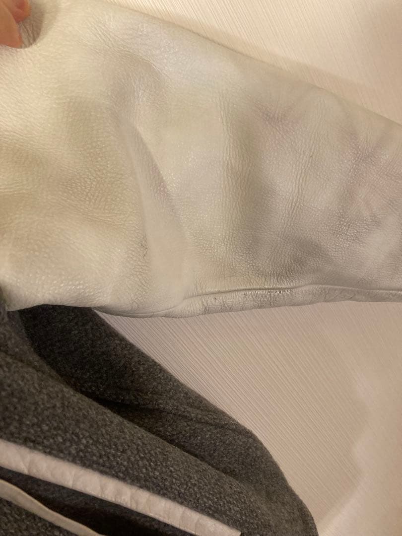 レット・イット・ライド　スタジャン グレー/ホワイト　サイズS