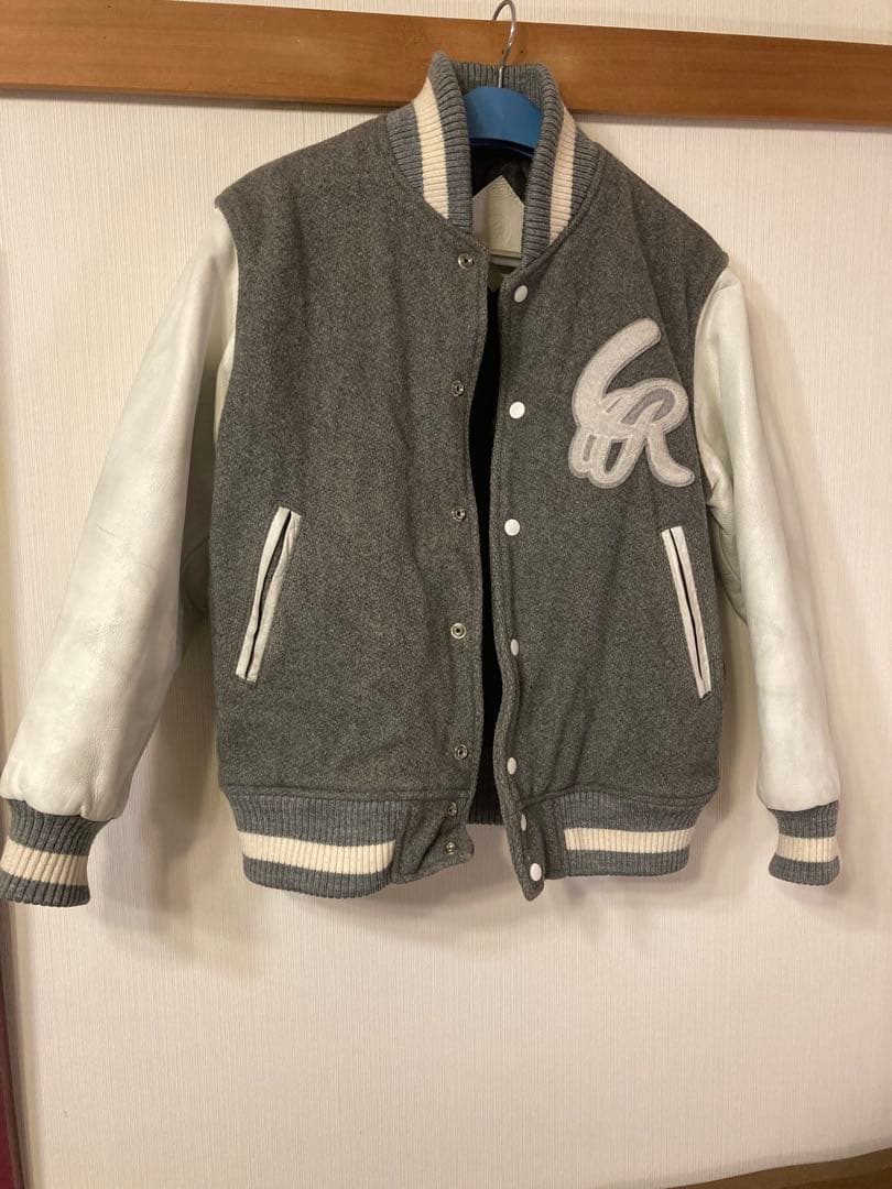 レット・イット・ライド　スタジャン グレー/ホワイト　サイズS