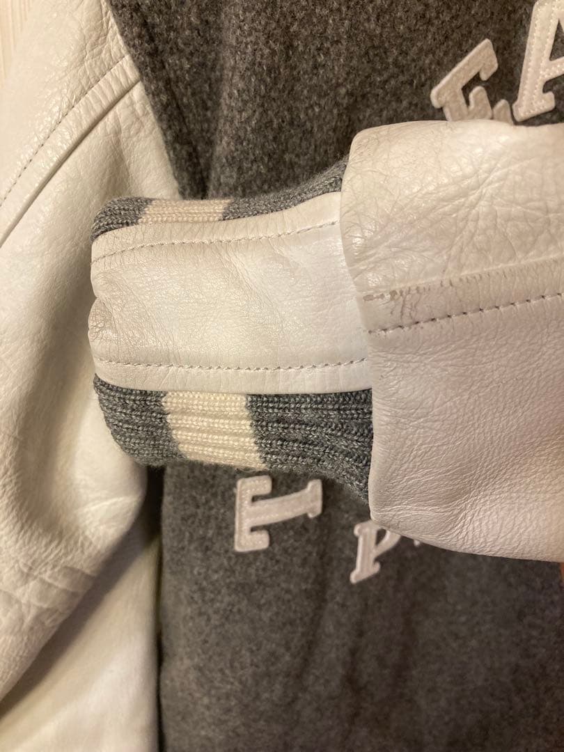 レット・イット・ライド　スタジャン グレー/ホワイト　サイズS