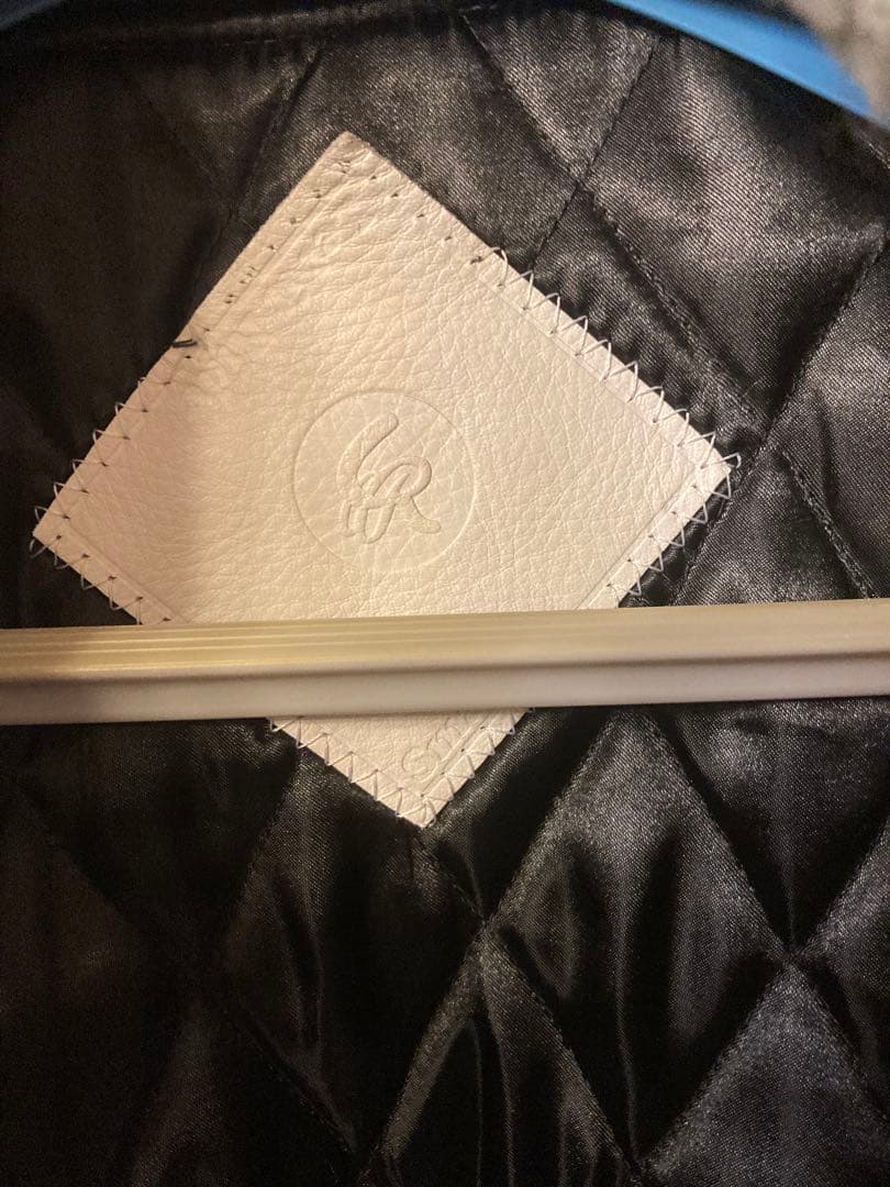 レット・イット・ライド　スタジャン グレー/ホワイト　サイズS