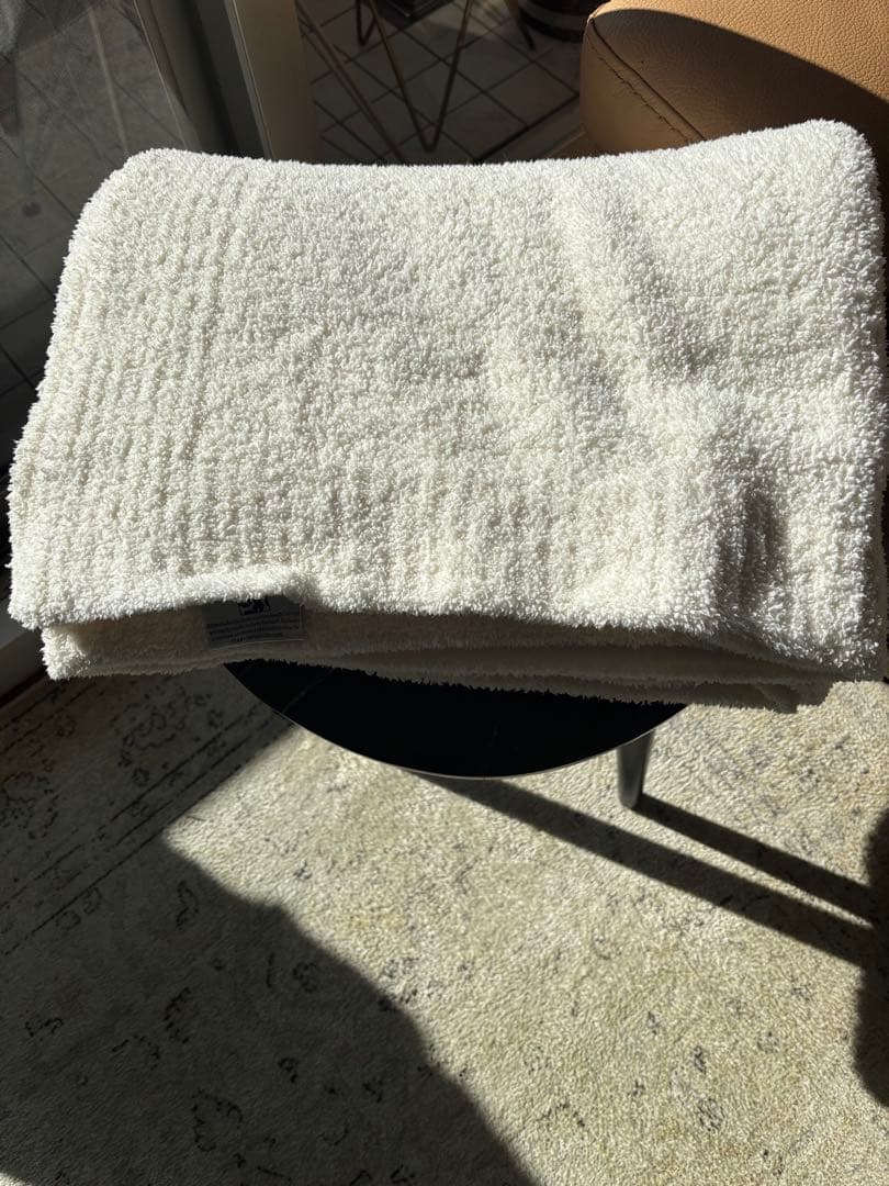 カシウェア スローブランケットTHROW SOLID creme色