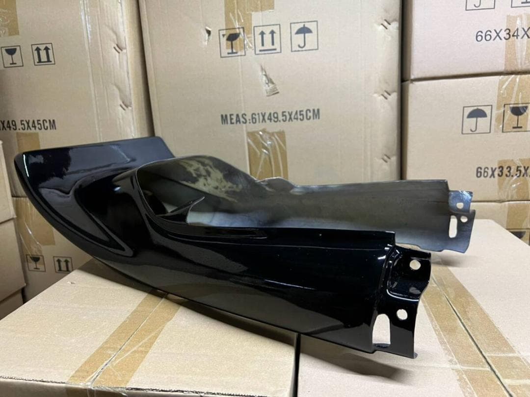 ジェイド250　ハネテールカウル　黒 ノーマル用　/希少 当時物