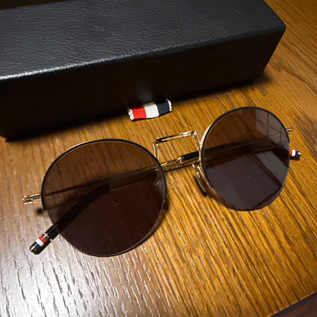 THOM BROWNE サングラス