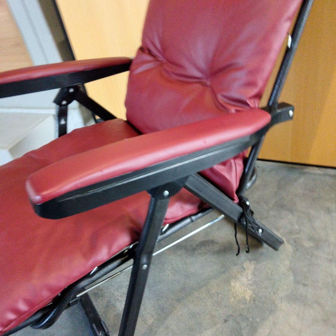 折り畳み可能　リクライニングチェア　ワインレッド