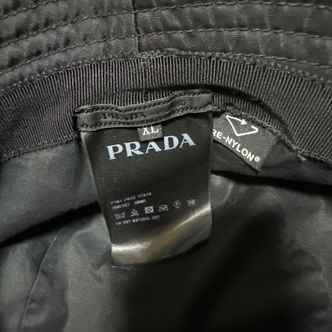 PRADA　トライアングルロゴプレートバケットハット　XL