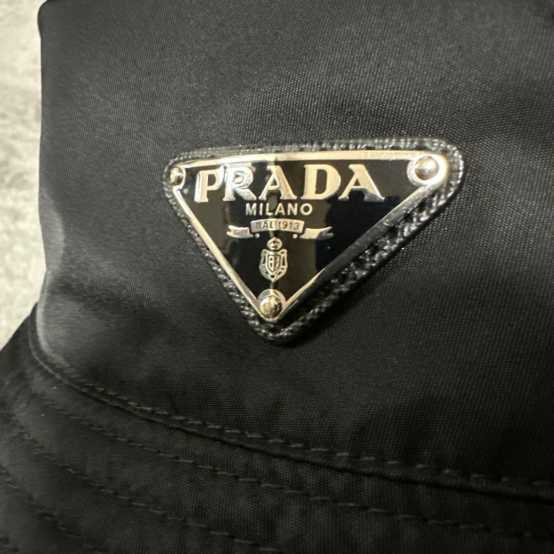 PRADA　トライアングルロゴプレートバケットハット　XL