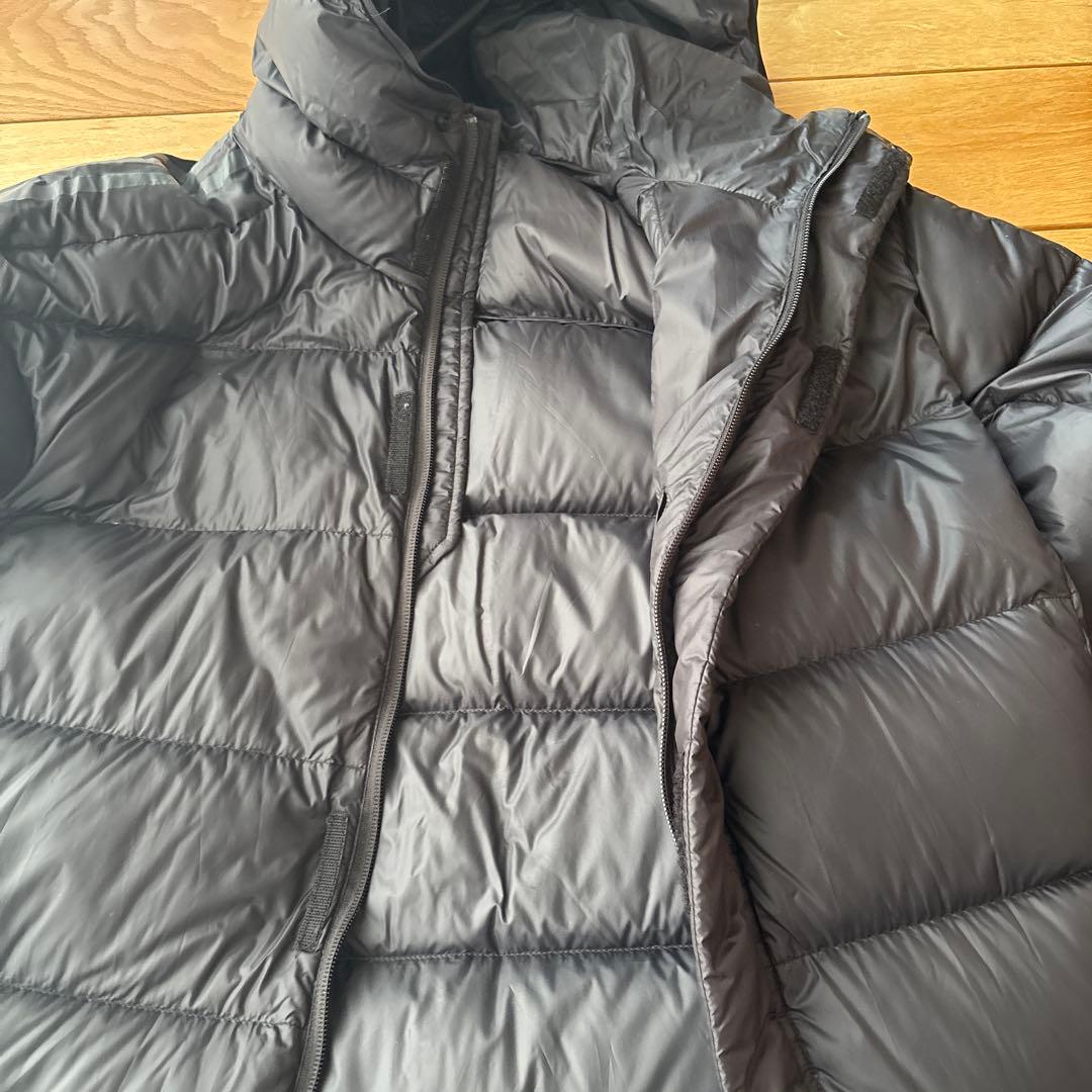 adidas ベンチコート　ダウン