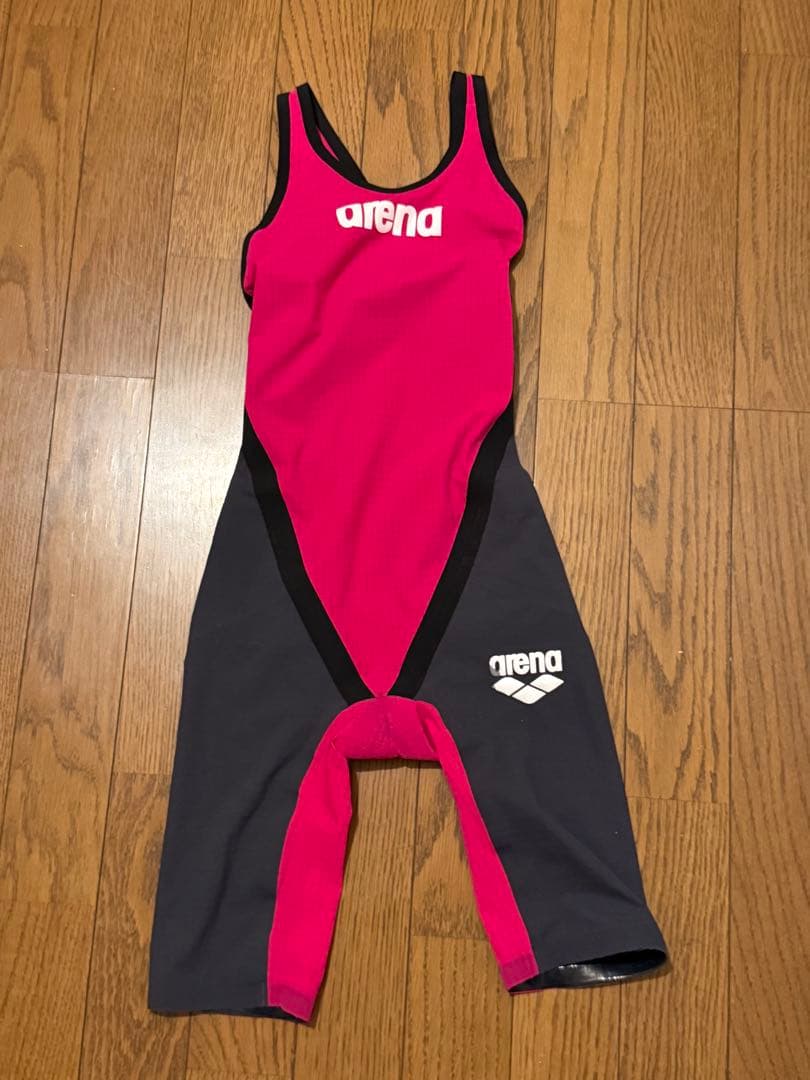 kartoon　競泳水着　高速水着　アリーナ　スピード