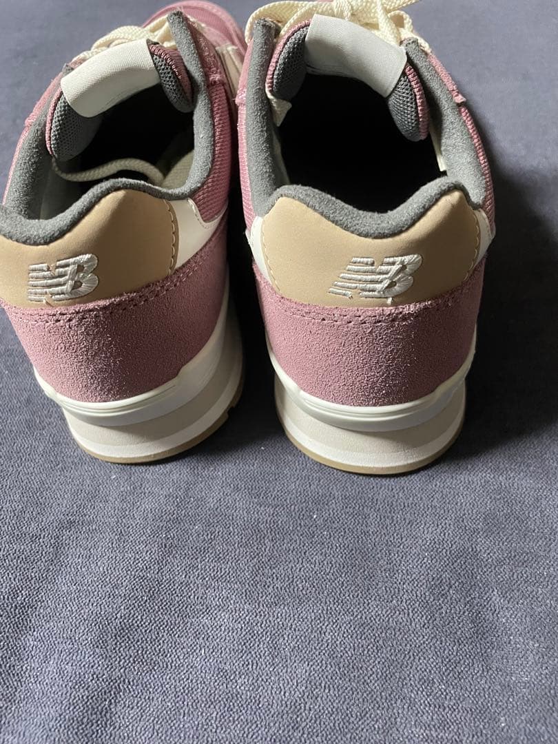23.5cm New Balance ピンクWL996DB2