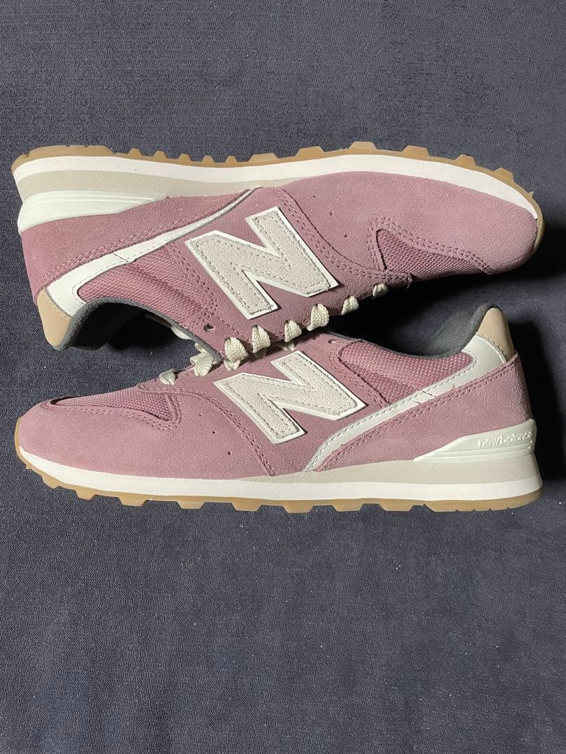 23.5cm New Balance ピンクWL996DB2
