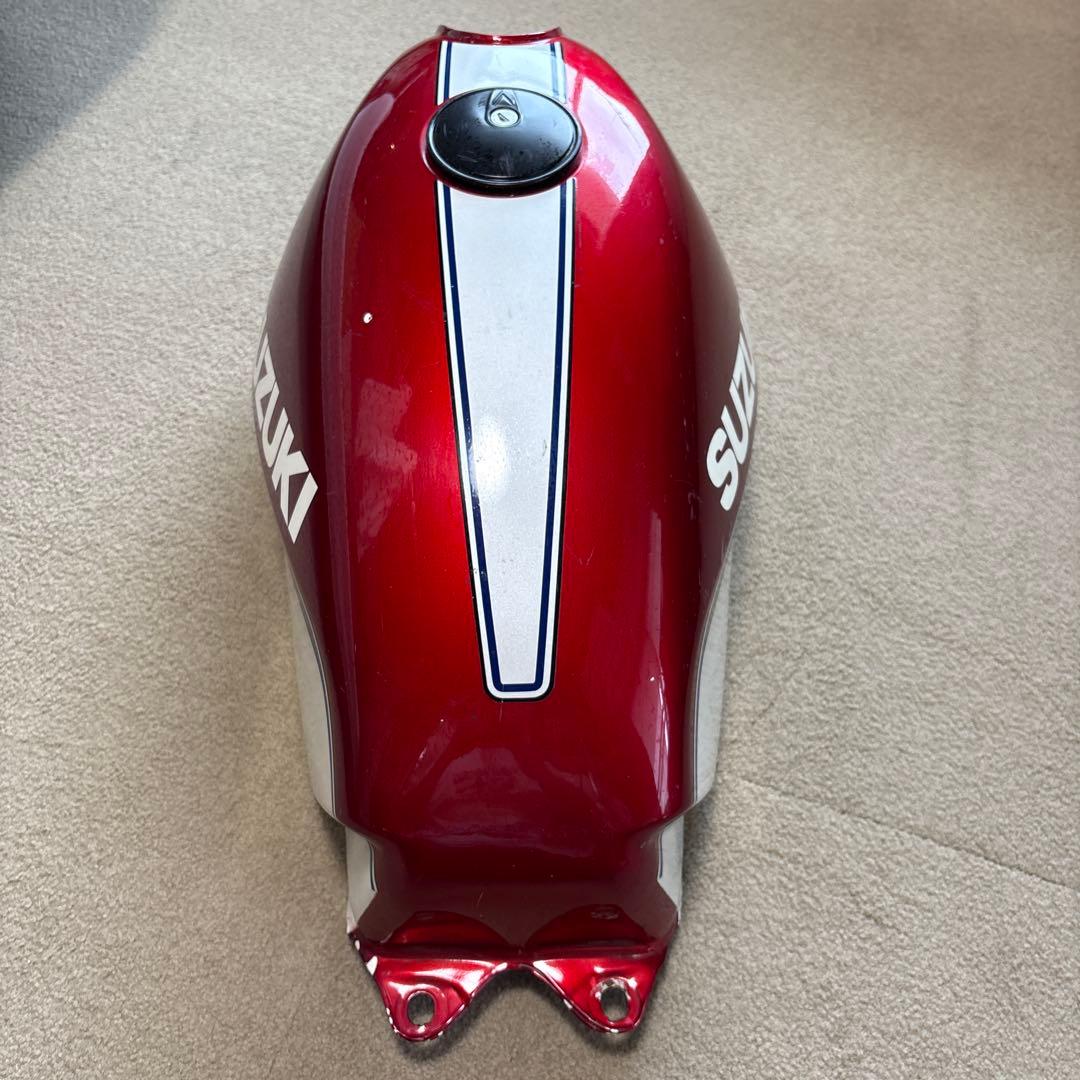 GSX400FS タンク凹凸無し　純正塗り替え無しオリジナルペイント