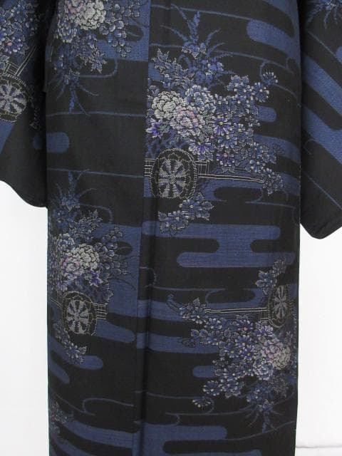 着用少ない！美品＊純泥染＊９マルキ＊本場大島紬＊黒＆青＊着物＊１５６ｃｍ＊裄６８