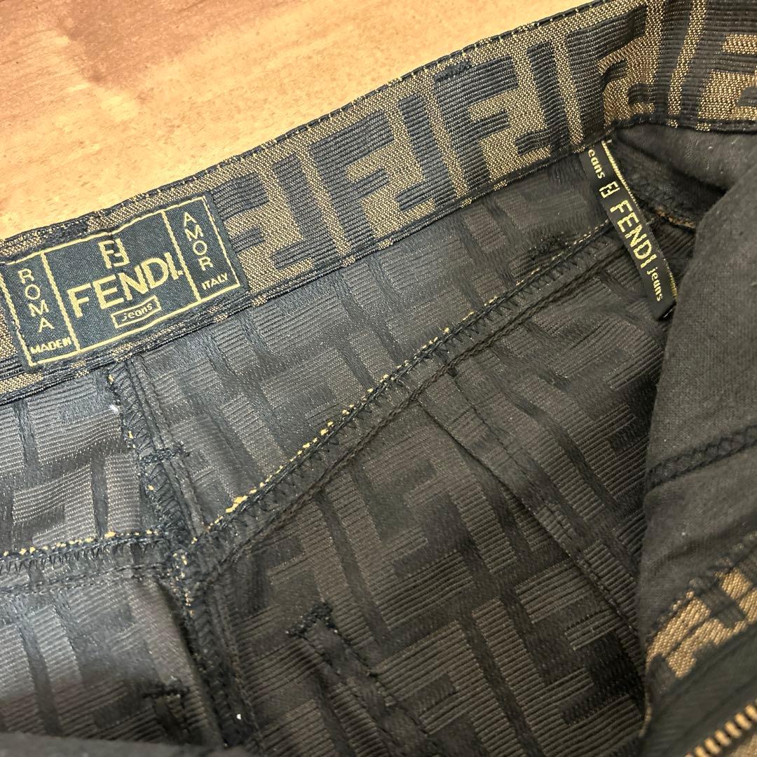 Fendi FFロゴプリント タイトスカート26インチ 【着衣写真も載せてます】