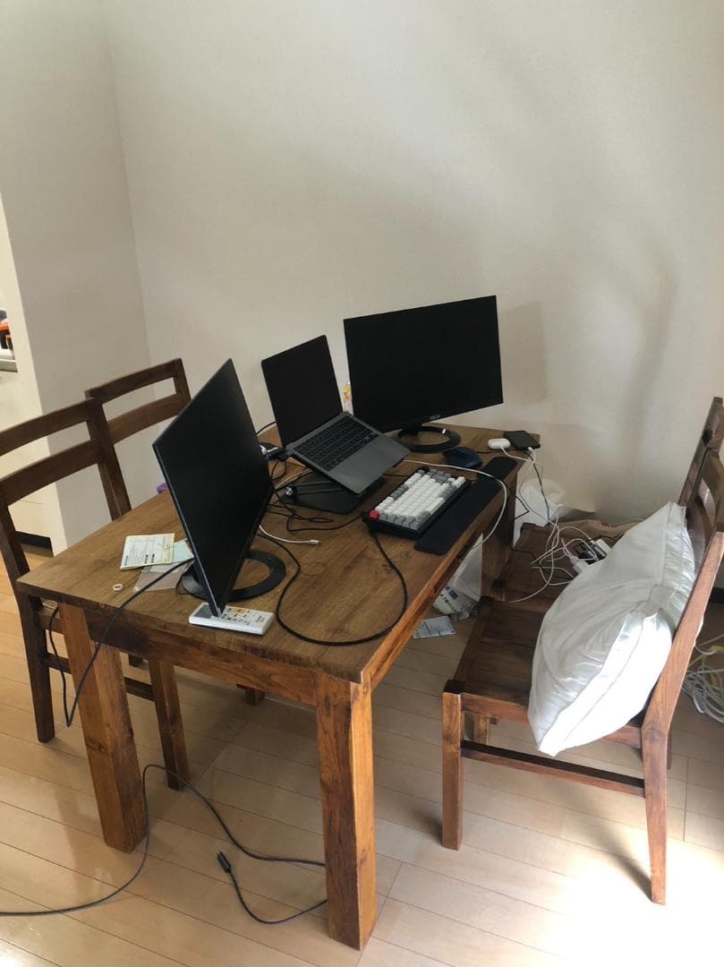 ダイニングテーブル・チェア