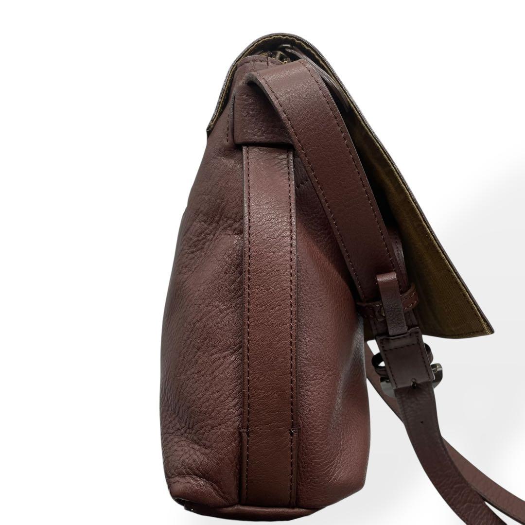 極美品　Dakota ダコタ　ショルダーバッグ　リバティ　ユニセックス　ブラウン