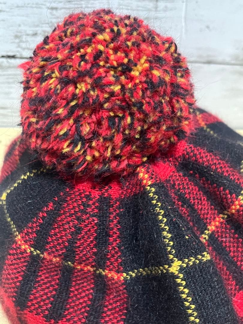 ヴィヴィアンウエストウッド ポンポン付きベレー帽