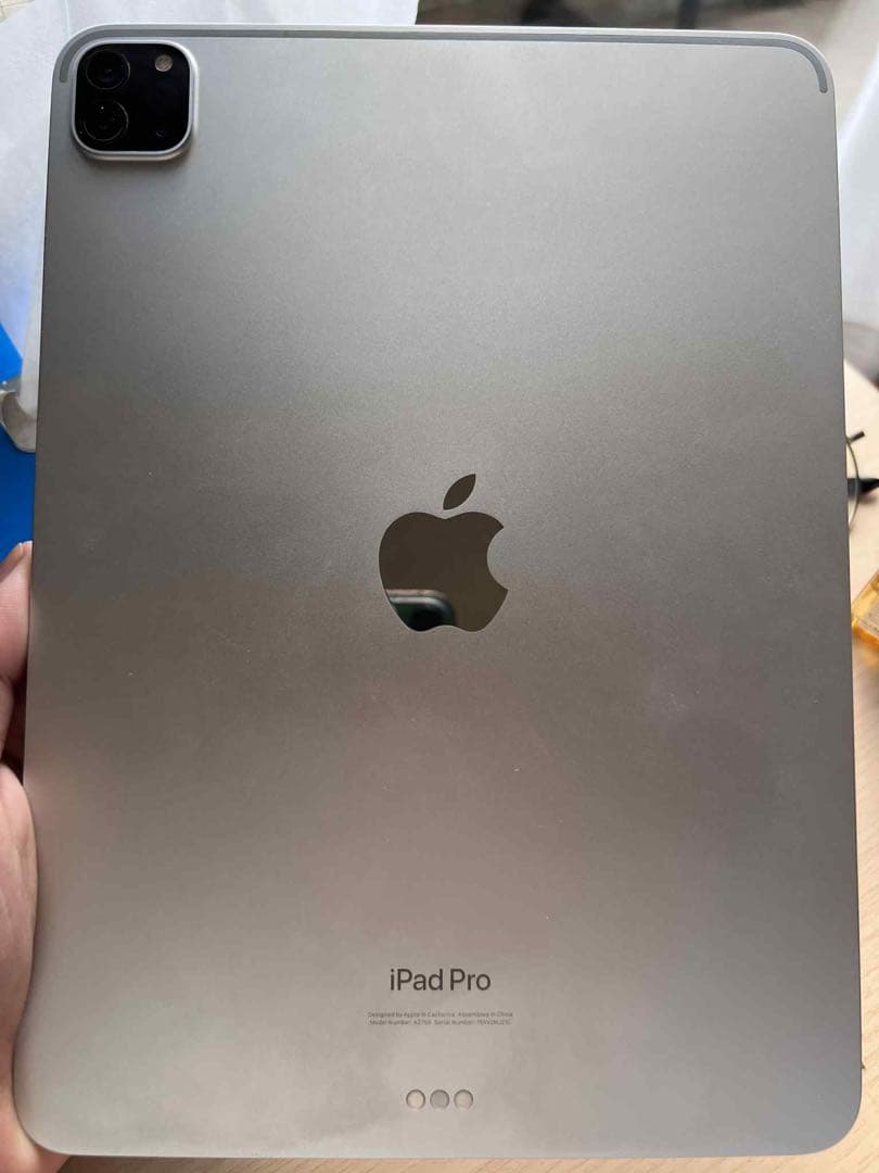 iPad Pro11インチ第4世代 Wi-Fiモデル　シルバー 128GB