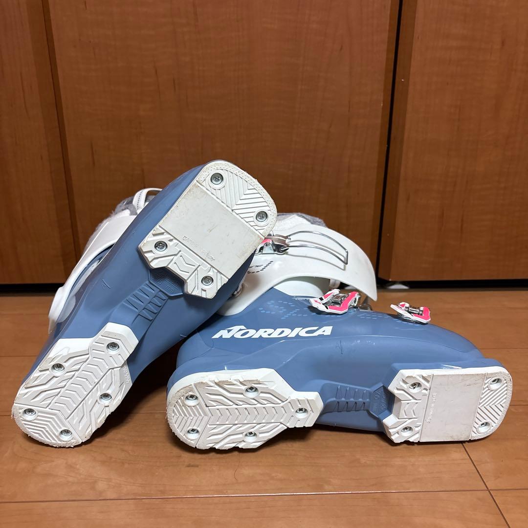 送料込★スキーブーツ23.5★NORDICA Speed Machine 3