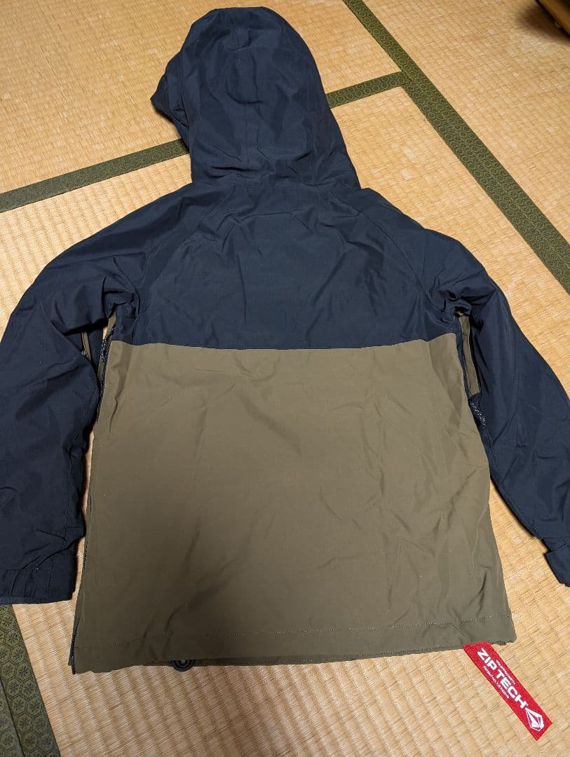 VOLCOM スノーボードジャケット M