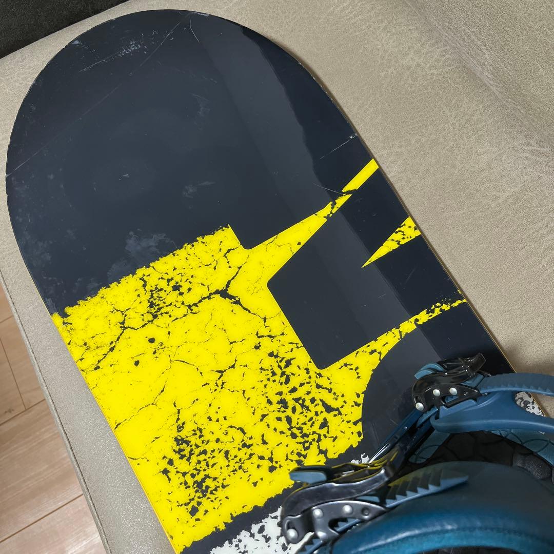 SALOMON RIVAL 153 × SALOMON RHYTHM M