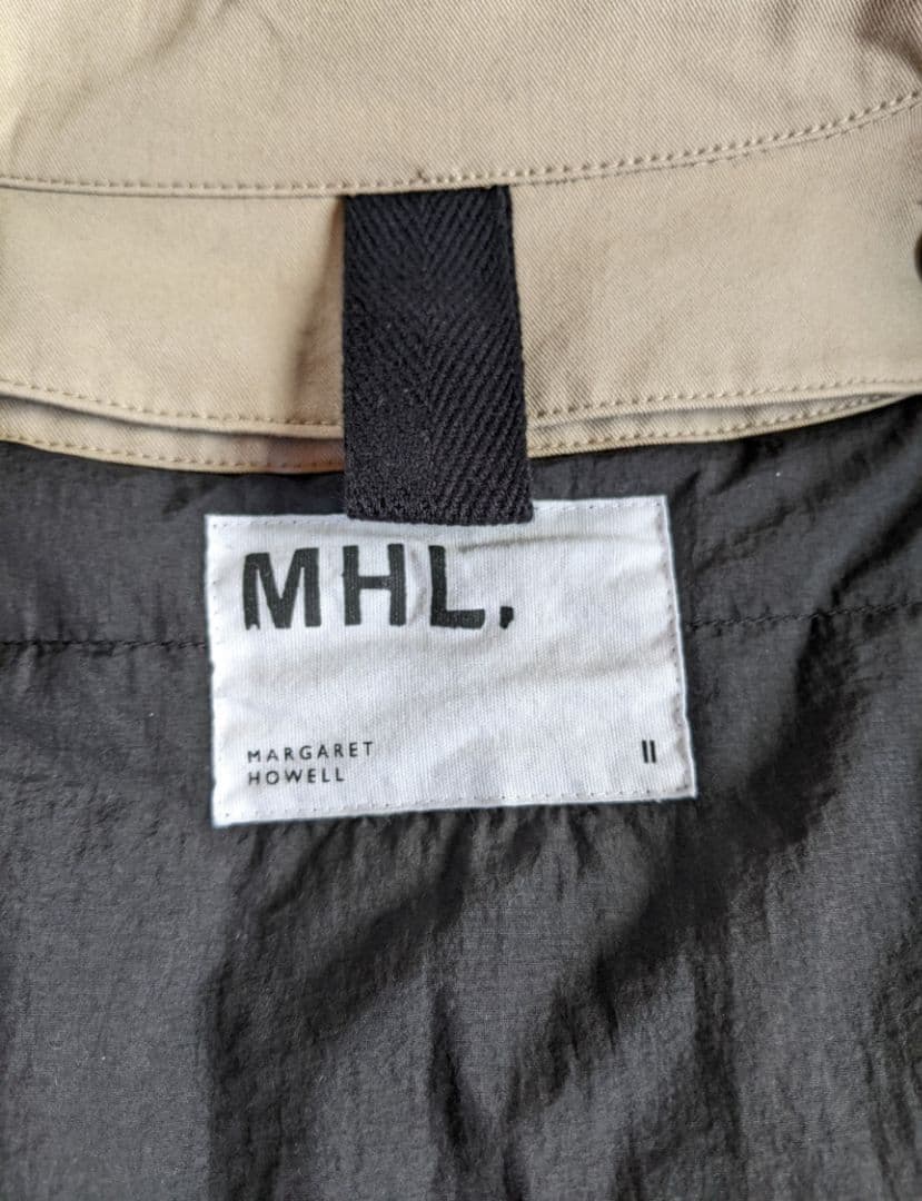 MHL, ベージュ トレンチコート