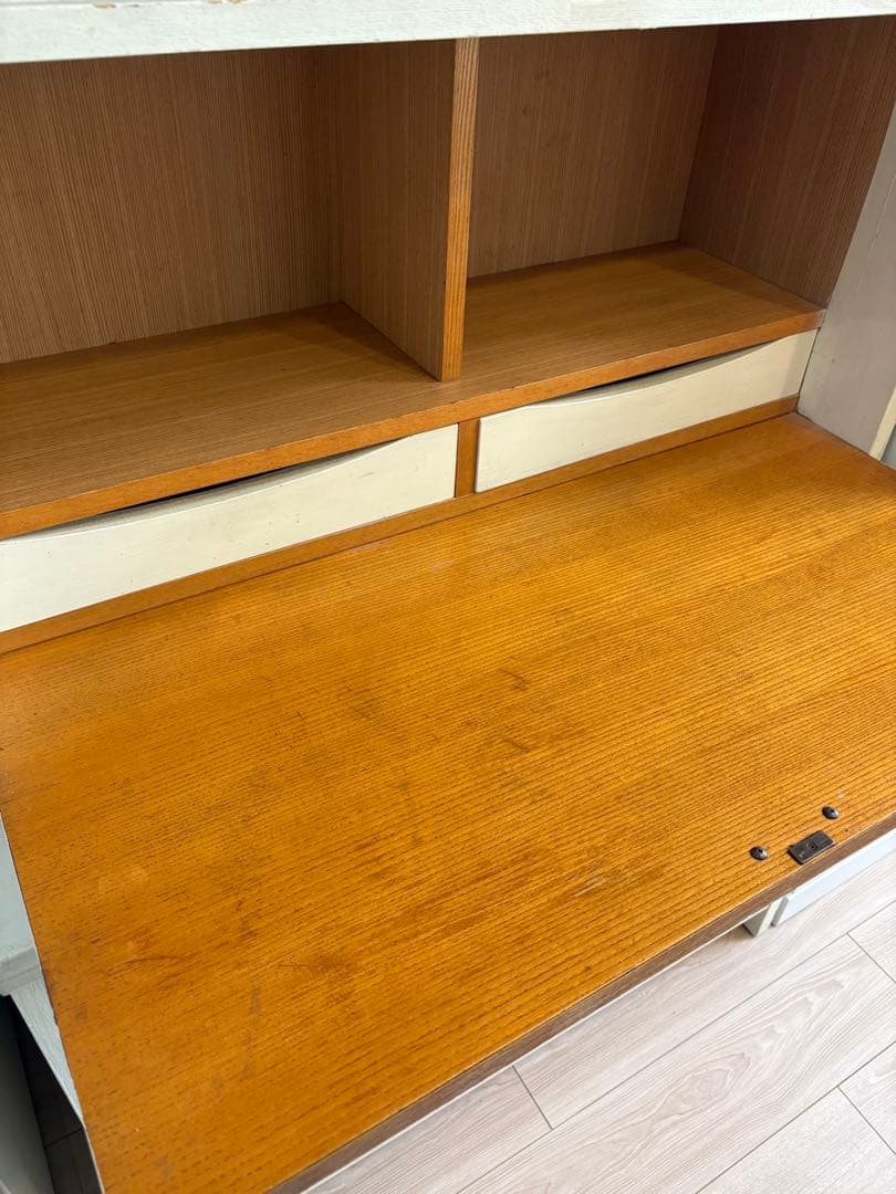 食器棚　ホワイト　ライティングビューロー　収納棚　木製　白