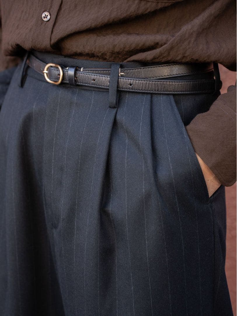 Cornier コルニエ　ウールストライプワイドスラックス