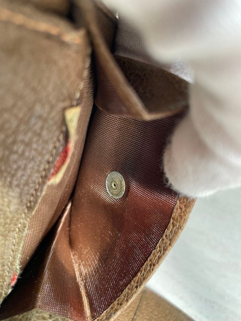 GUCCI グッチ　GG柄二つ折り財布　アクセサリーコレクション　オールドグッチ