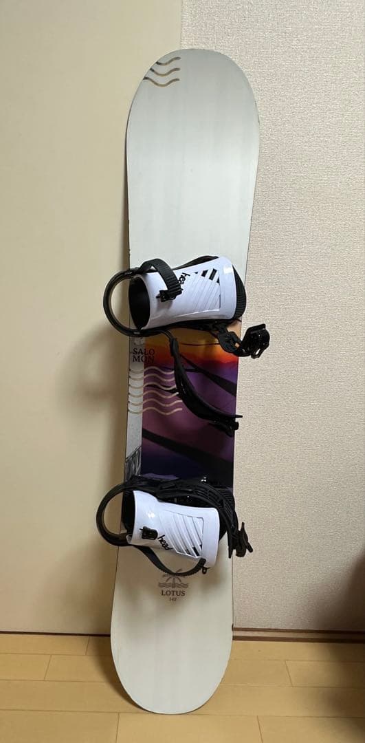 SALOMON LOTUS 142 スノーボード