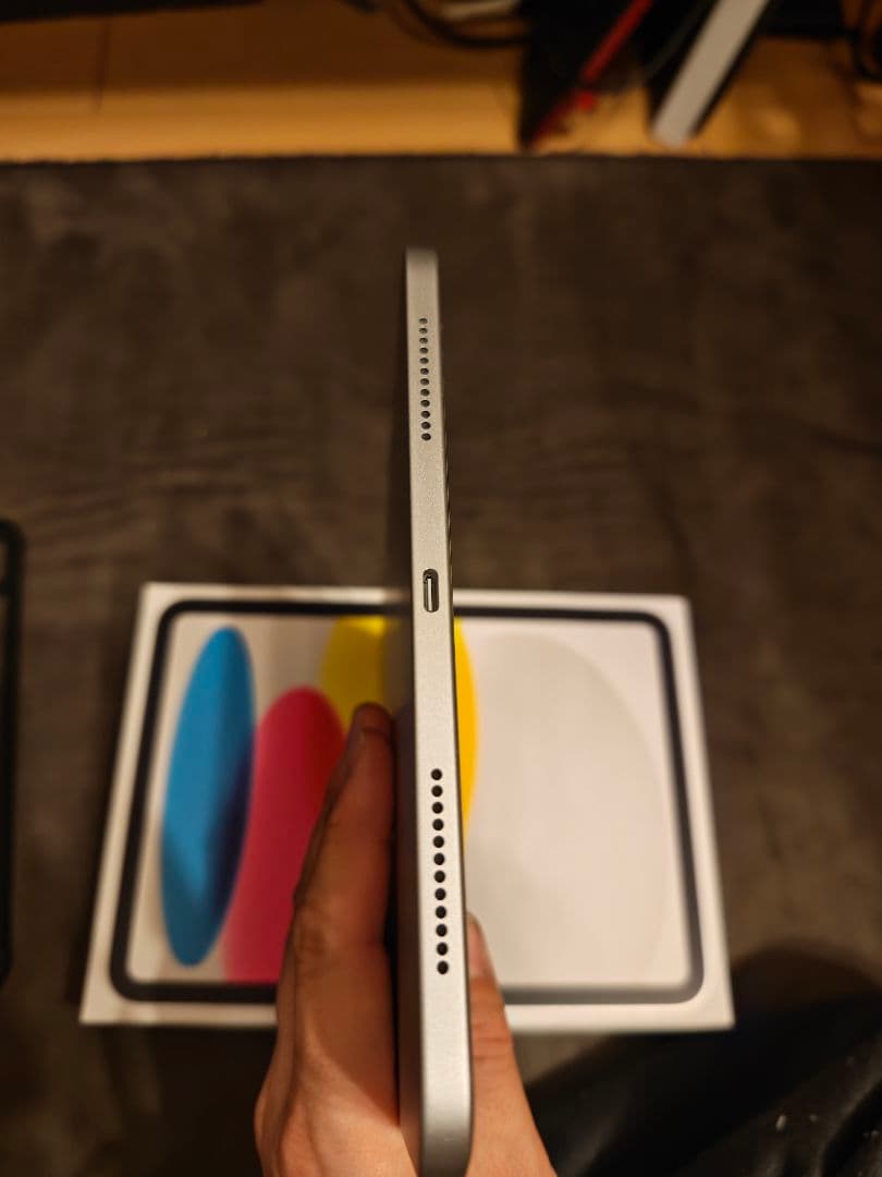 Apple iPad (A16) シルバー