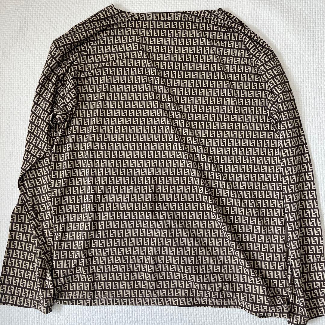 FENDI ロゴプリント 長袖カットソー