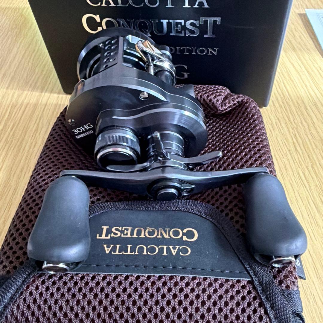 SHIMANO シマノ CALCUTTA CONQUEST 30HG 右巻き