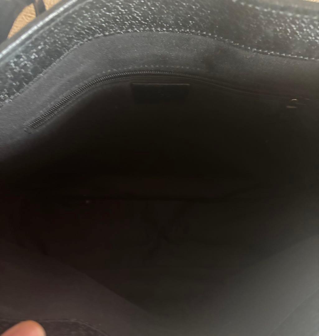 Gucci ブラック トートバッグ GGパターン