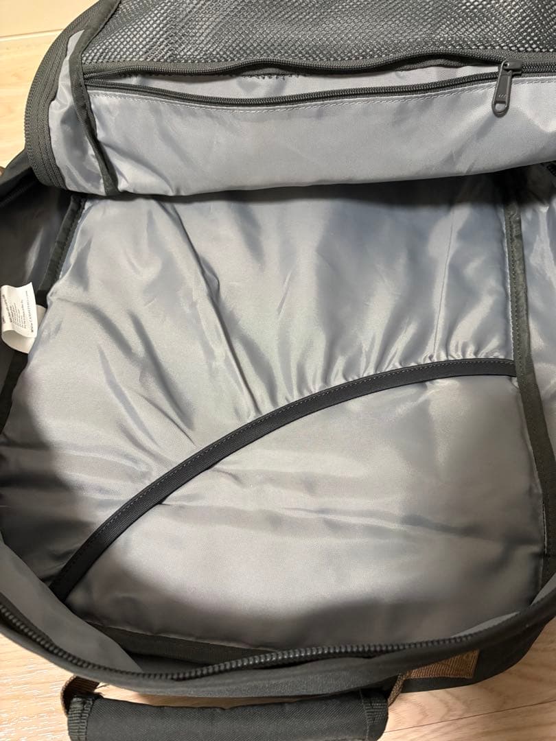 cabin zero 44L ブラックサンド