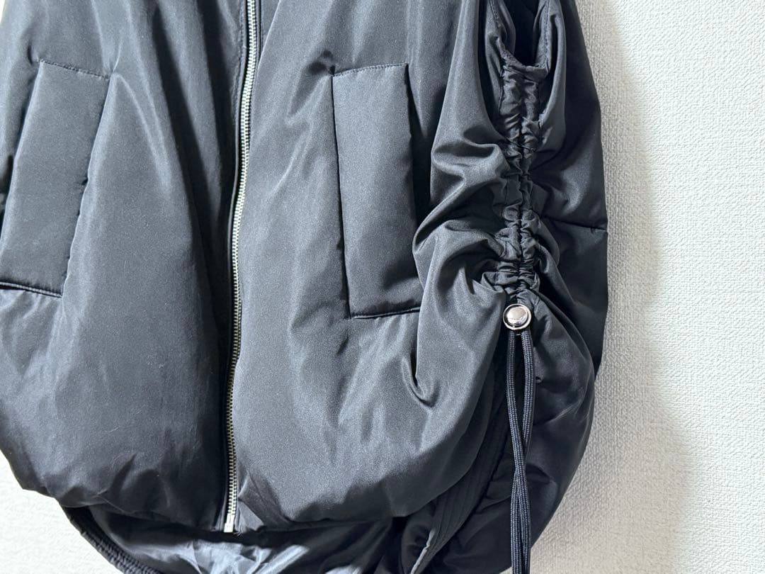 【新品・未使用】 ローズティアラ　オーディアミューズ　ダウンベスト　アウター