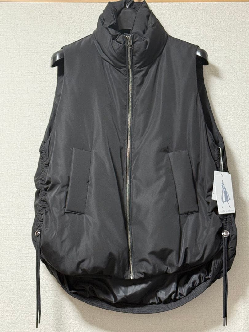 【新品・未使用】 ローズティアラ　オーディアミューズ　ダウンベスト　アウター