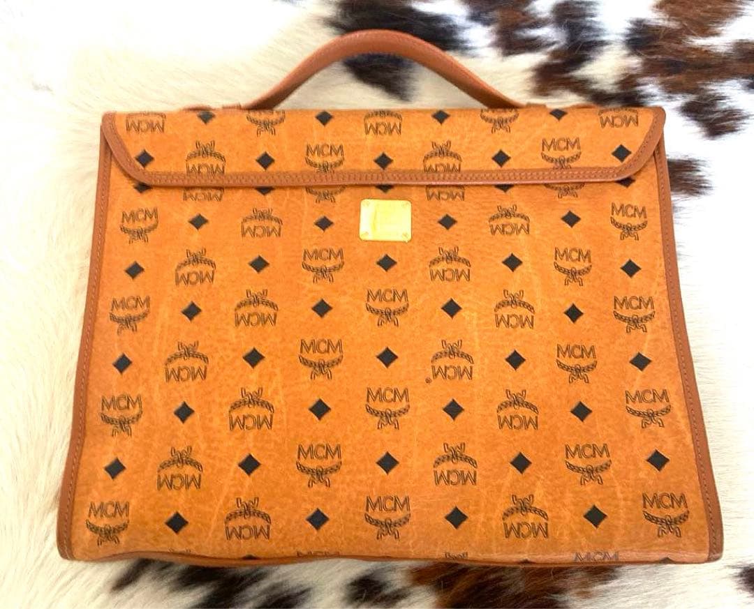 MCM エムシーエム　ビジネスバッグ