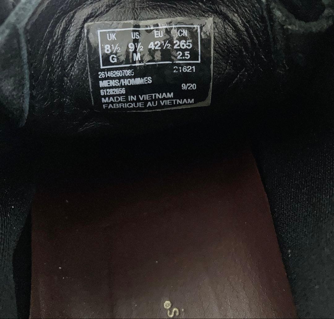 美品 クラークス ワラビーブーツ 26.5 ゴアテックス 本革 ビブラム 黒