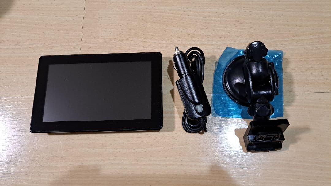 ユピテル Yupiteru YPF7520ポータブルナビ 7インチフルセグ内蔵②